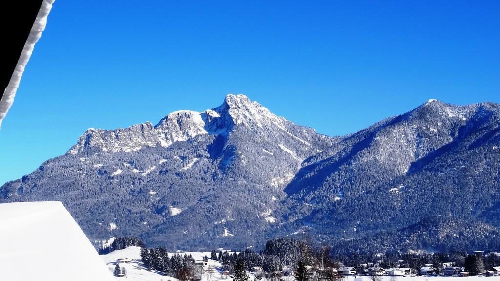 Appartement Haus Gebhard à Reutte Extérieur photo